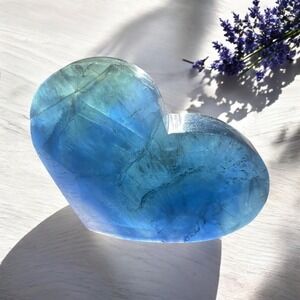 Blue Green Fluorite Crystal‎ Heart (8)